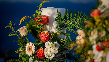 Возложение цветов к монументу (09.05.12)